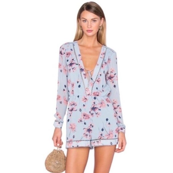 House of Harlow x Revolve Mila Floral Long Sleeve Feminine Romper Size Medium - Picture 2 of 15